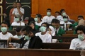 Pengunjuk Rasa Melakukan Protes dalam Sidang Ramadhan Pohan