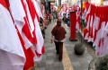 Penjualan Bendera Merah Putih Menurun Drastis