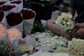 Penjualan Bunga Jelang Hari Valentine