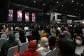 penonton-konser-westlife-di-surabaya_20220925_223554.jpg