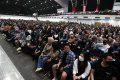 Penonton Konser Westlife di Surabaya
