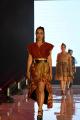 penyandang-disabilitas-meriahkan-etnura-fashion-festival_20220318_203110.jpg