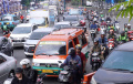 Penyempitan Jalan Timbulkan Kemacetan di Jalan Pasirkaliki
