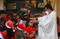perayaan-natal-di-gereja-katedral-ijen-malang_20231225_131430.jpg