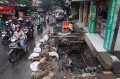 Perbaikan Gorong-gorong Ganggu Arus Kendaraan Jalan Cibaduyut