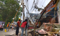 Perbaikan Tiang Listrik/Tlp yang Hancur Diseruduk Truk Galon