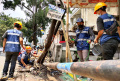 Perbaikan Tiang Listrik/Tlp yang Hancur Diseruduk Truk Galon