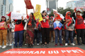 peringatan-hari-buruh-internasional-di-jakarta_20240501_135715.jpg