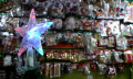 pernak-pernik-natal-mulai-marak-di-pasar-baru-bekasi_20221222_175938.jpg