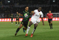 Persebaya Kalahkan Persik Kediri di Team Launching Game