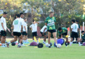 persebaya-kembali-gelar-latihan-fisik_20230926_222558.jpg