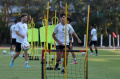 persebaya-kembali-gelar-latihan-fisik_20230926_222656.jpg