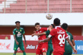 persebaya-surabaya-ditahan-imbang-persis-solo-0-0_20221221_183026.jpg