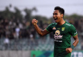 persebaya-surabaya-kalahkan-pss-sleman-4-2_20230213_204434.jpg