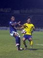 Persib Hajar Persegres di Kandangnya