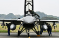 Pesawat Tempur F-16V Fighters Taiwan Latihan Anti Serangan Udara China