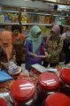Petugas BBPOM Surabaya Sidak Mamin di Pasar Atom