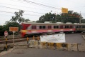 Pintu Perlintasan Pasar Minggu Ditutup