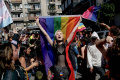 Polisi Bubarkan Parade Pride LGBT di Istanbul Turki