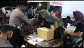 polres-jepara-gelar-tarling-dan-vaksinasi-berhadiah-umroh_20220421_131046.jpg