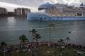 potret-kapal-pesiar-terbesar-icon-of-the-seas_20240129_202705.jpg