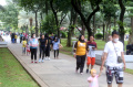 PPKM Level 3, Taman Lapangan Banteng Tetap Ramai Pengunjung