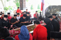 pramono-anung-ziarah-ke-makam-bung-karno_20240607_080255.jpg