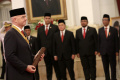 Presiden FIFA Terima Tanda Bintang Jasa