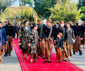 presiden-jokowi-dan-ibu-iriana-tiba-di-loji-gandrung-solo_20221211_092108.jpg