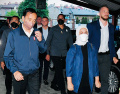 presiden-jokowi-dan-iriana-naik-kereta-api-menuju-ukraina_20220629_085049.jpg