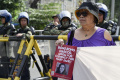 presiden-jokowi-disambut-demo-bebaskan-mary-jane-di-filipina_20240111_112402.jpg