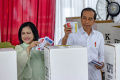 presiden-jokowi-gunakan-hak-pilih-di-pemilu-2024_20240214_154305.jpg
