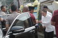 presiden-jokowi-melayat-ke-rumah-duka-hamzah-haz_20240724_160959.jpg