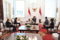 presiden-jokowi-terima-kunjungan-menteri-ab-prancis_20220210_165245.jpg