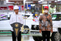 Presiden Jokowi Tinjau Kegiatan Produksi di PT Toyota Motor Manufacturing Indonesia