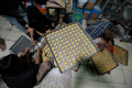 Produksi Kue Kering Jelang Lebaran