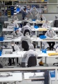 produsen-mobil-mewah-di-jerman-turut-memproduksi-masker_20200406_230243.jpg