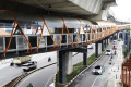 Progres Skywalk Kebayoran Lama yang Terintegrasi Halte Transjakarta