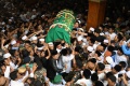 Prosesi Pemakaman Gus Sholah