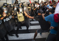 Protes Kenaikan Harga, Demonstran Bentrok dengan Polisi di Peru