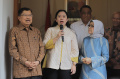 puan-maharani-berkunjung-ke-rumah-jk_20231004_155637.jpg
