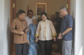 Puan Maharani Berkunjung ke Rumah JK 