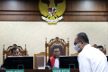rafael-alun-dituntut-14-tahun-penjara_20231211_182841.jpg