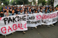 Ratusan Mahasiswa Bandung Kembali Geruduk DPRD Jabar