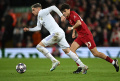 Real Madrid Hancurkan Liverpool