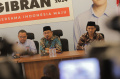 relawan-anies-dan-ganjar-berpaling-ke-prabowo_20240112_222741.jpg