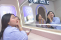Replika Kemasan Lipstik Terbesar Implora Raih Rekor Muri