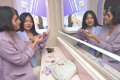 Replika Kemasan Lipstik Terbesar Implora Raih Rekor Muri
