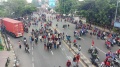 ribuan-buruh-dan-mahasiswa-demo-tolak-uu-omnibus-law-cipta-kerja_20201008_142113.jpg