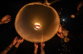 Ribuan Lampion Hiasi Langit Candi Borobudur